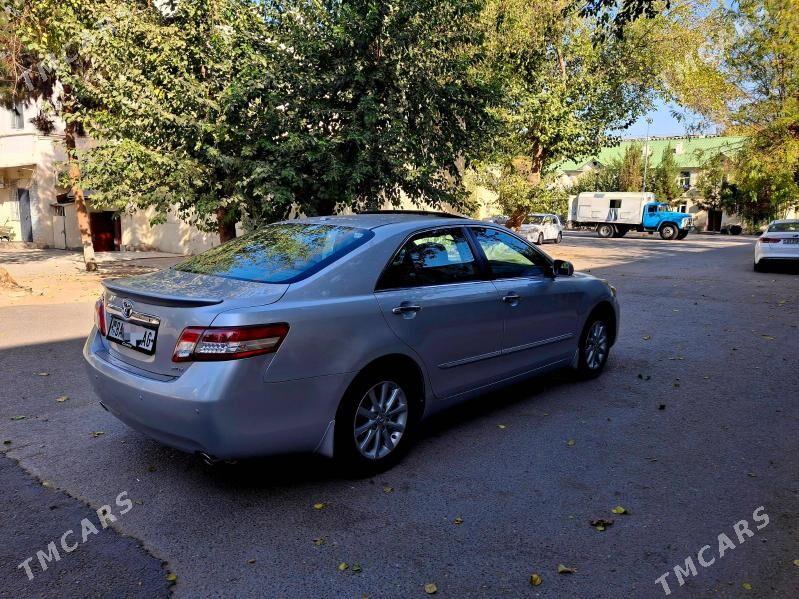 Toyota Camry 2011 - 280 000 TMT - Ким район - img 4
