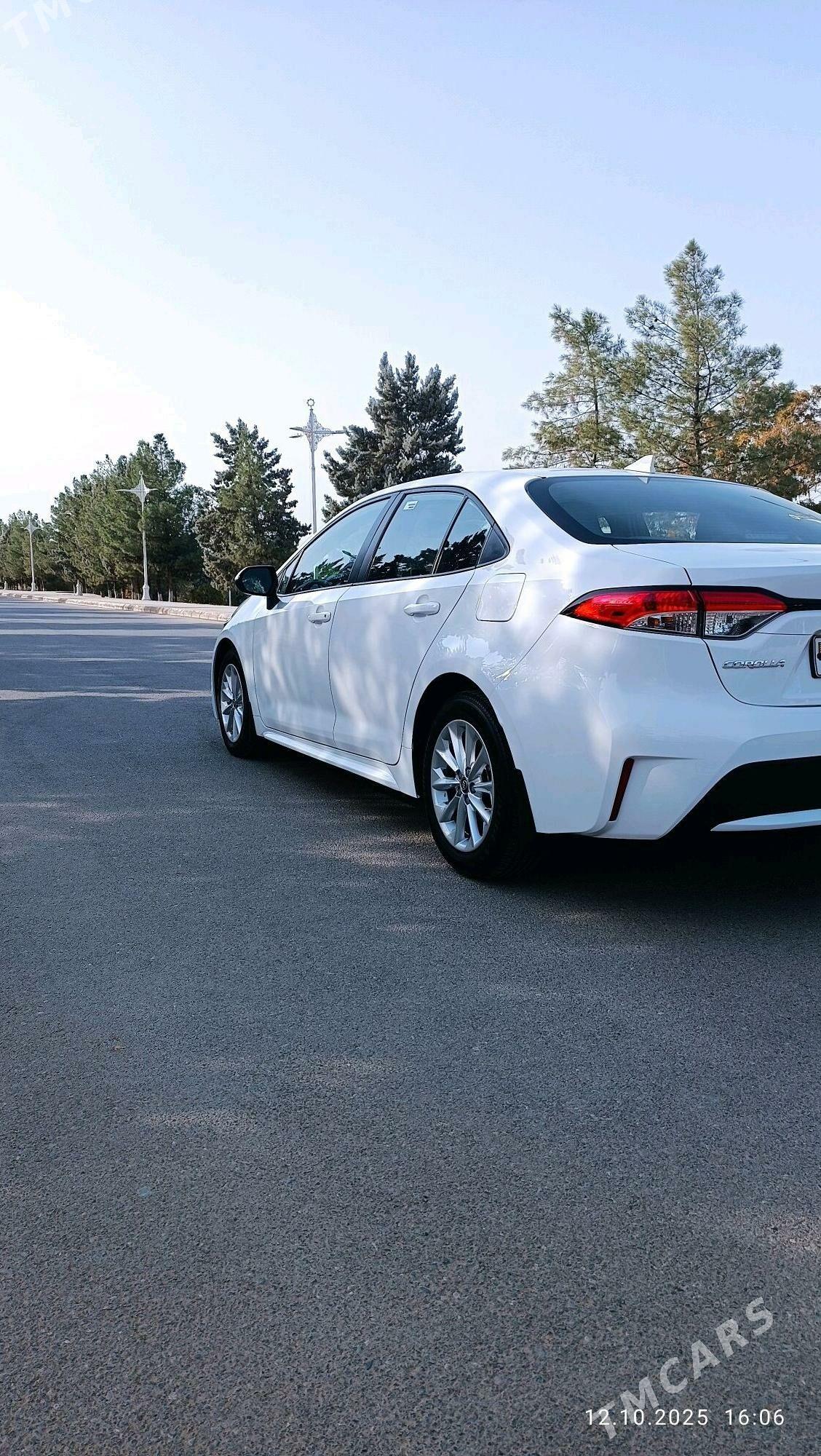 Toyota Corolla 2022 - 233 000 TMT - Aşgabat - img 8