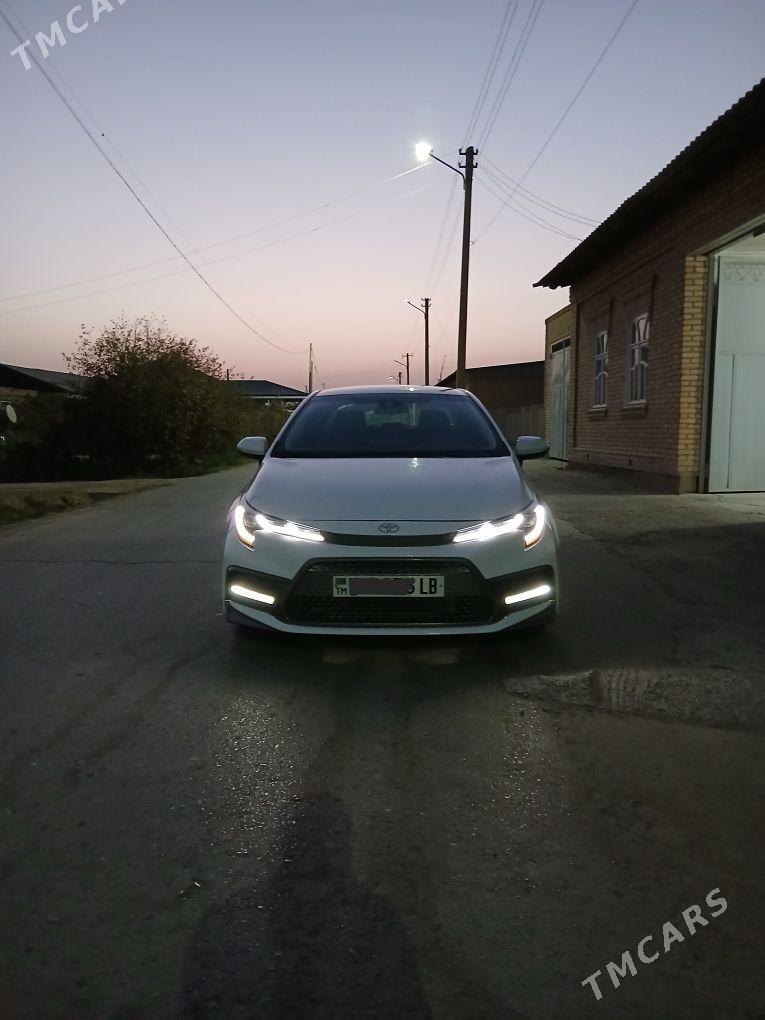 Toyota Corolla 2022 - 230 000 TMT - Туркменабат - img 8