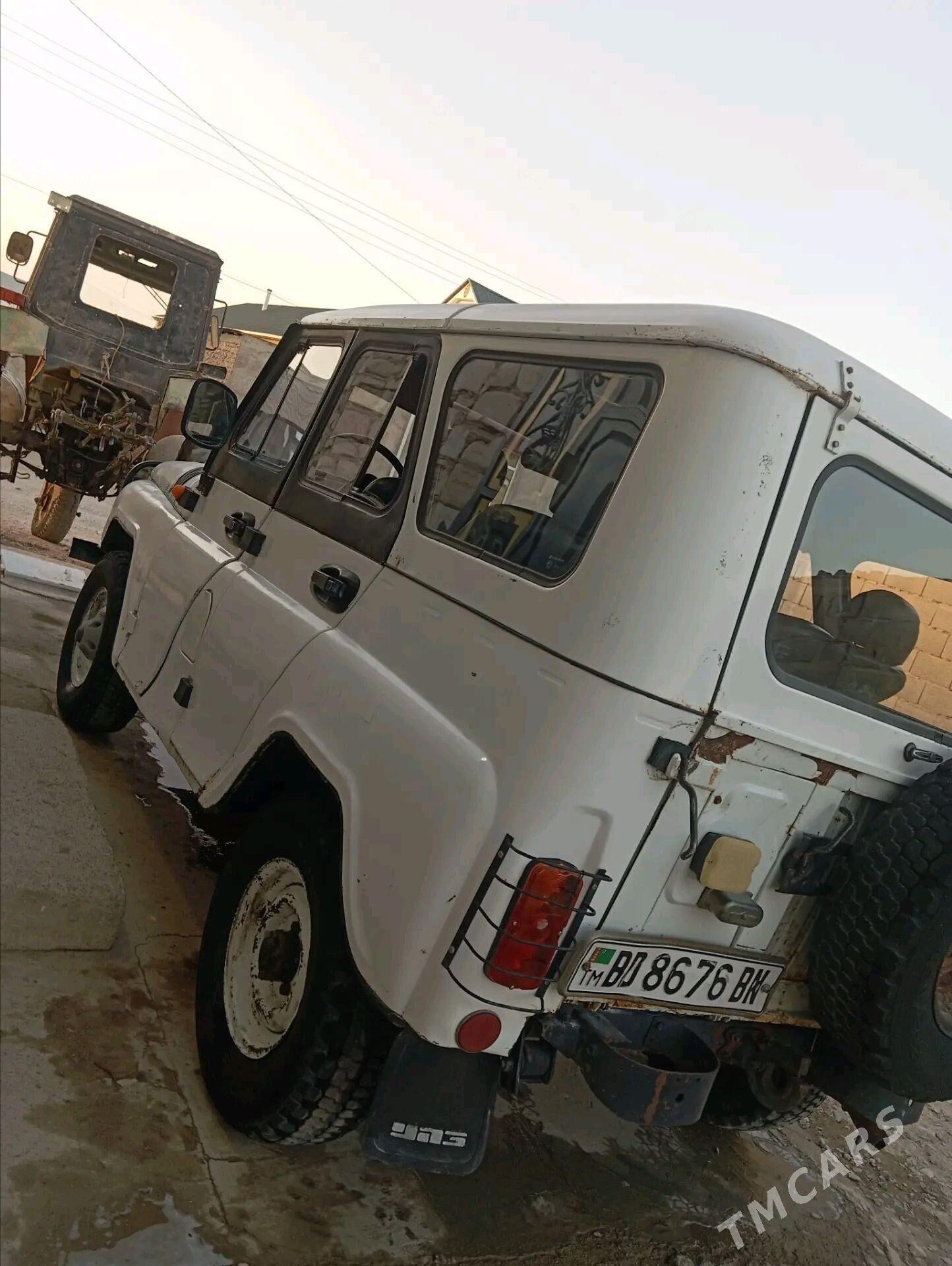 UAZ 469 2001 - 40 000 TMT - Gyzylarbat - img 4