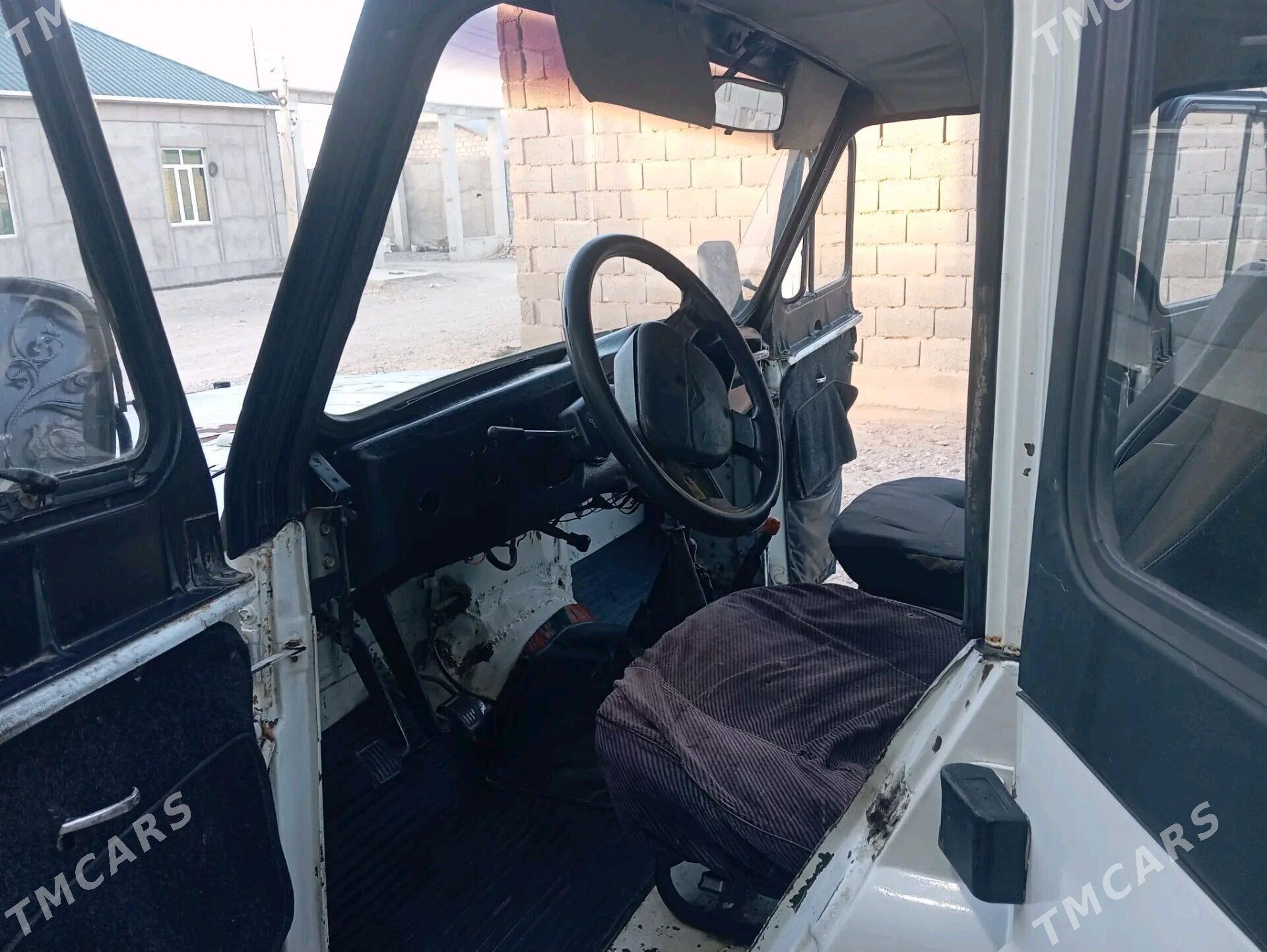 UAZ 469 2001 - 40 000 TMT - Gyzylarbat - img 7