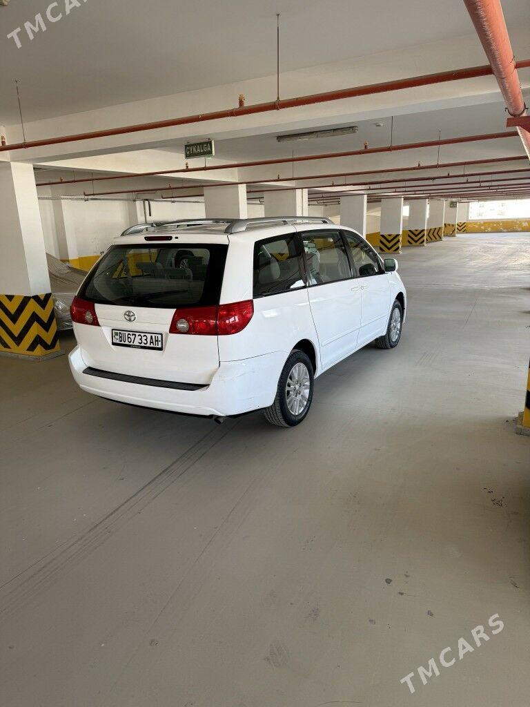 Toyota Sienna 2008 - 230 000 TMT - Aşgabat - img 4