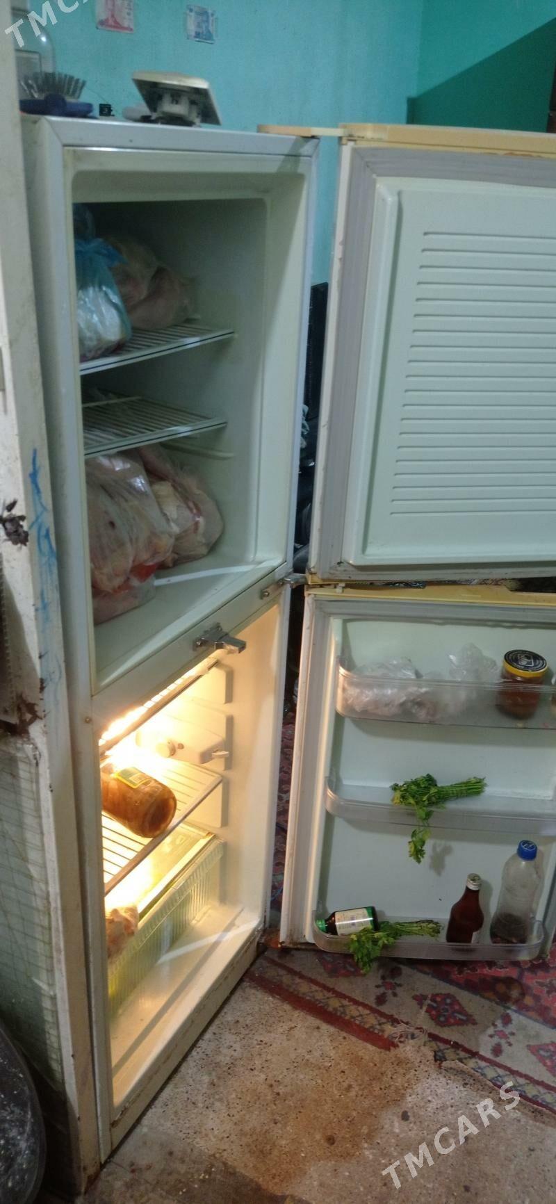 холодильник и газ плита - Мары - img 2