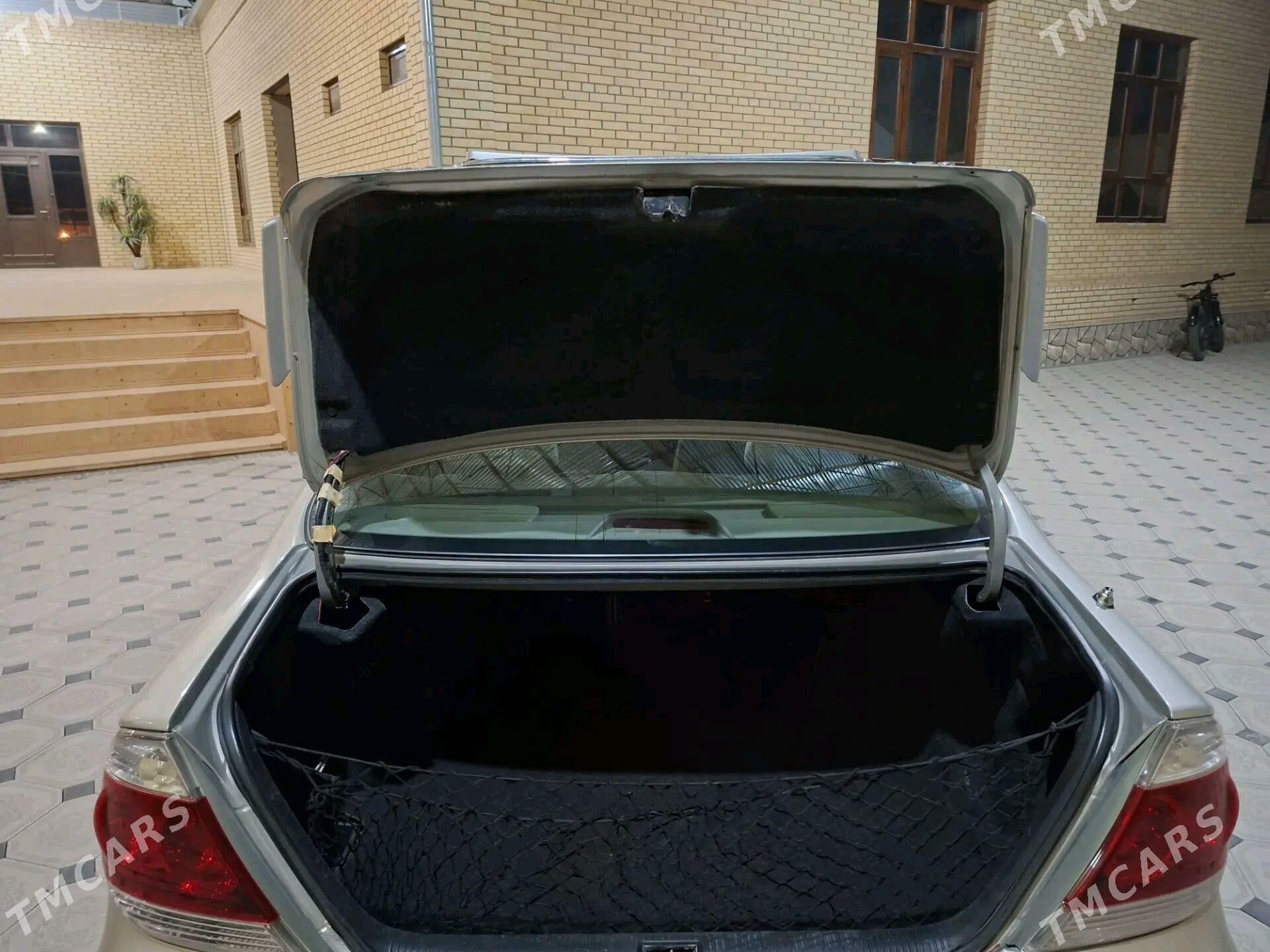 Toyota Camry 2003 - 178 000 TMT - Мары - img 4