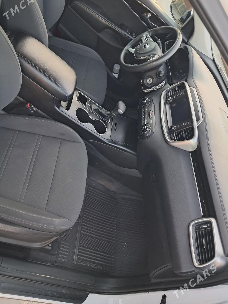 Kia Sorento 2020 - 300 000 TMT - Векильбазар - img 3
