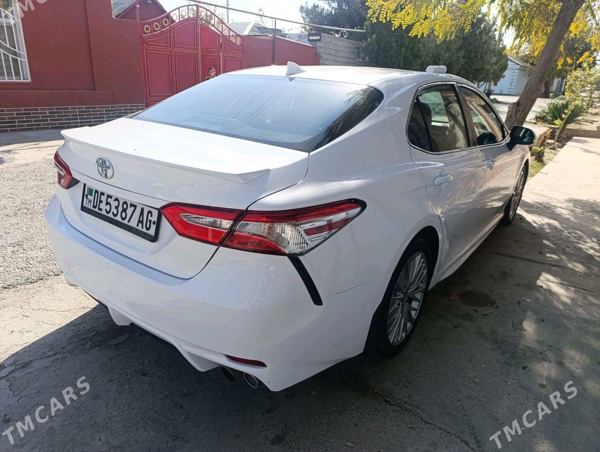 Toyota Camry 2020 - 310 000 TMT - Ашхабад - img 4