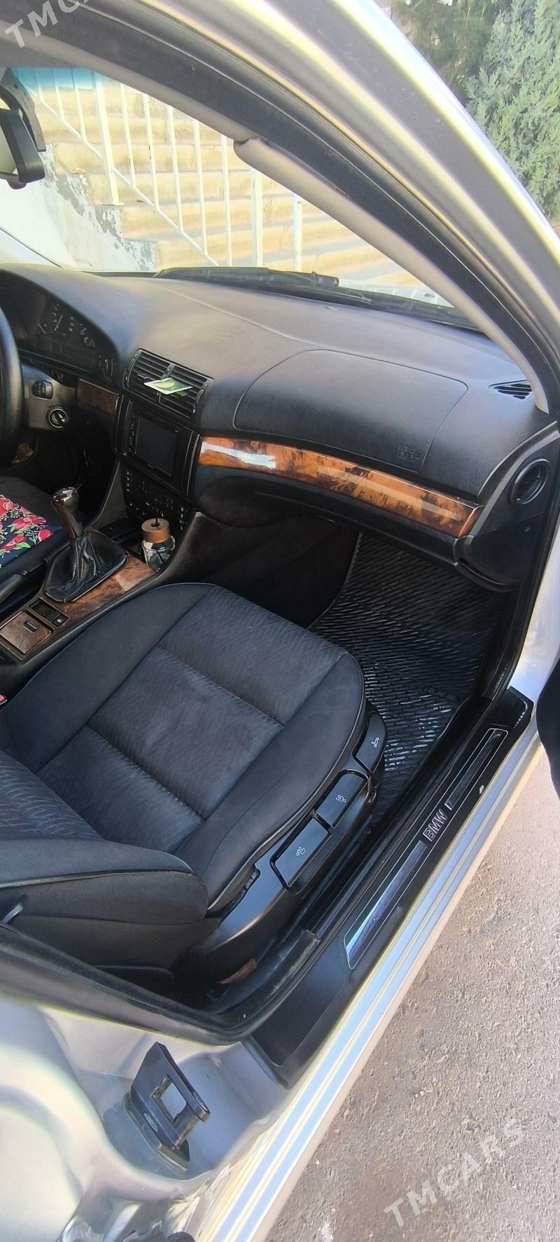 BMW 520 2002 - 100 000 TMT - Türkmenbaşy - img 6