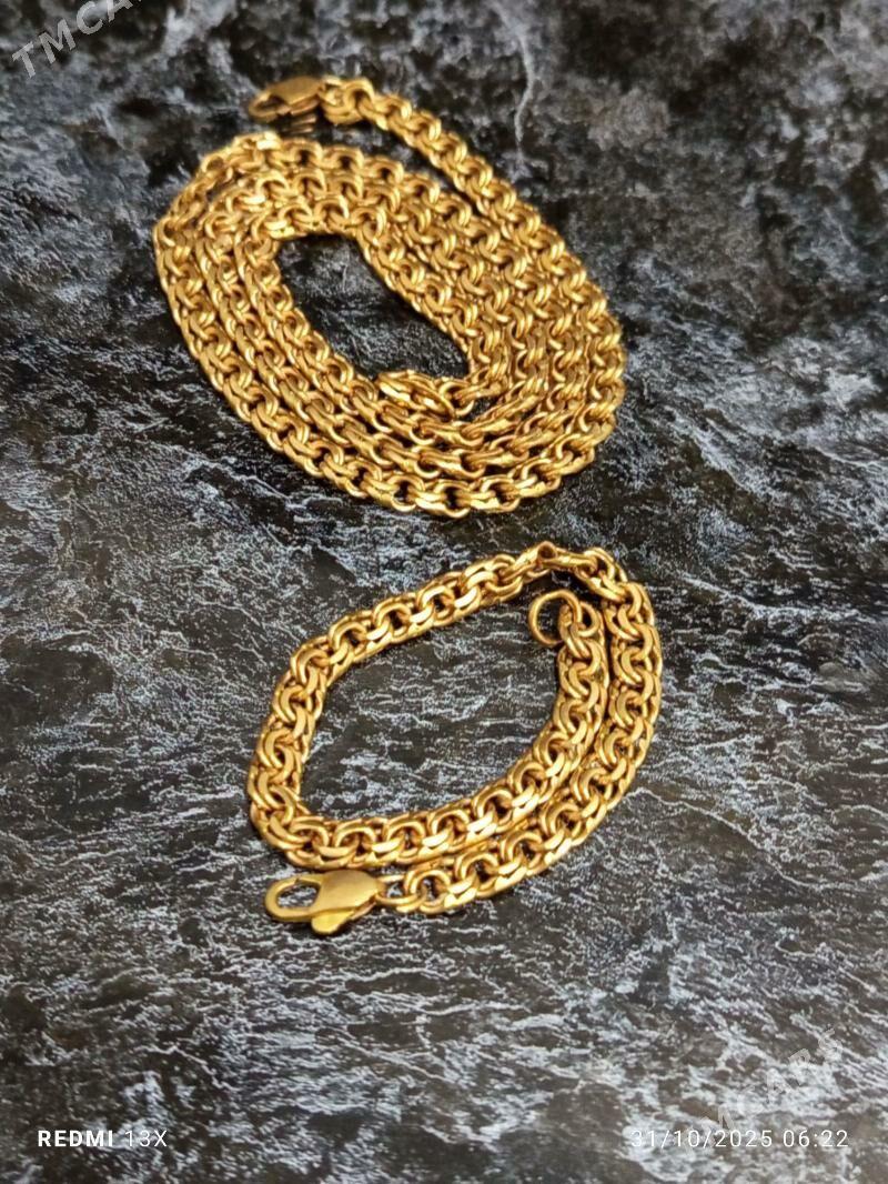 supurme gyzyl - Ашхабад - img 1