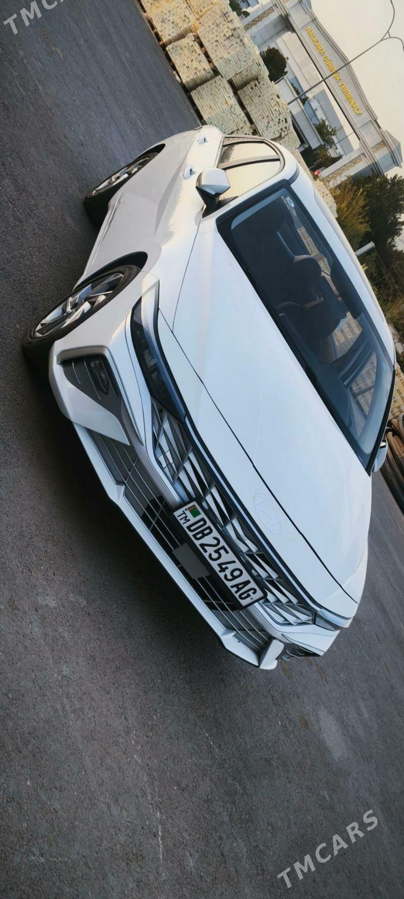 Hyundai Elantra 2024 - 260 000 TMT - Ашхабад - img 9