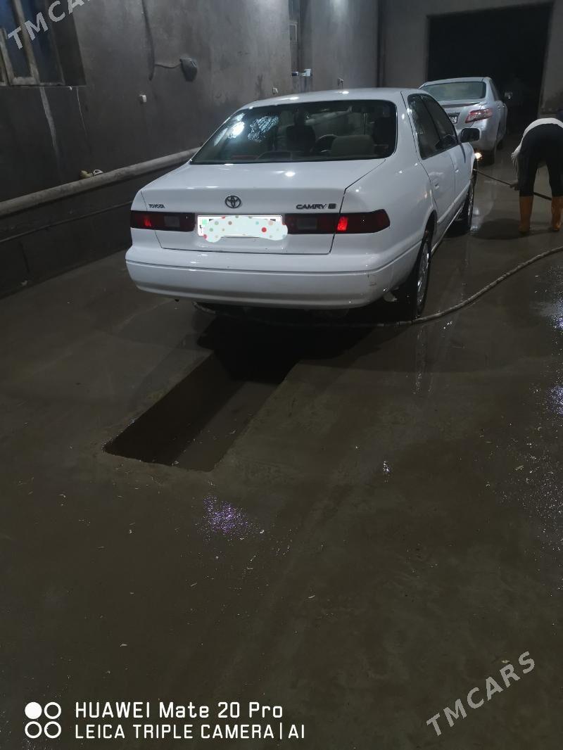 Toyota Camry 1999 - 120 000 TMT - Кёнеургенч - img 2