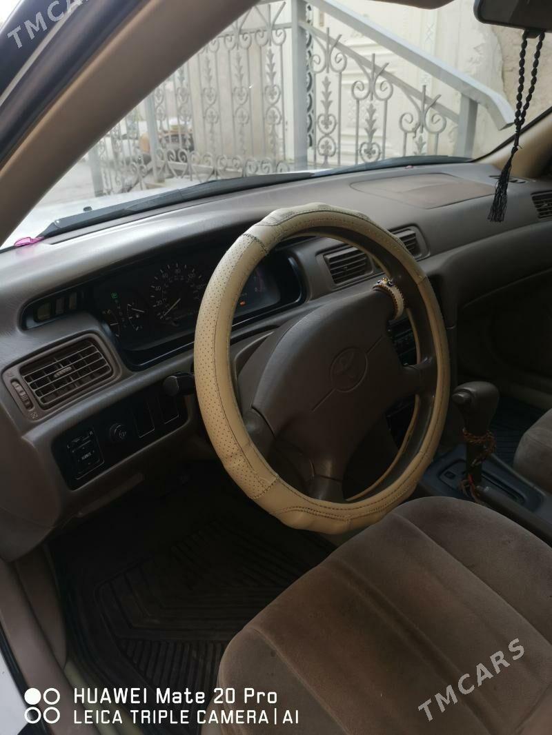 Toyota Camry 1999 - 120 000 TMT - Кёнеургенч - img 4