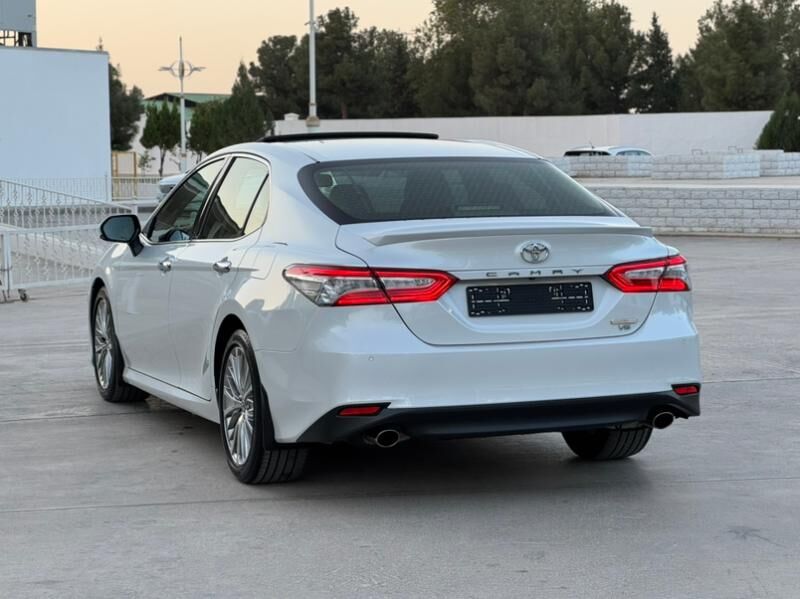Toyota Camry 2018 - 465 000 TMT - Ашхабад - img 5