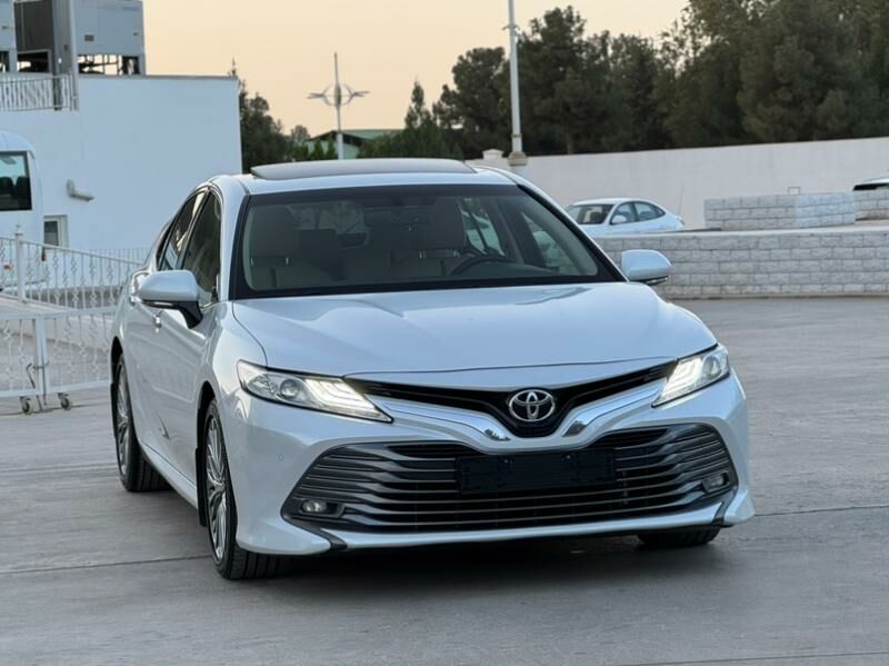 Toyota Camry 2018 - 465 000 TMT - Ашхабад - img 2