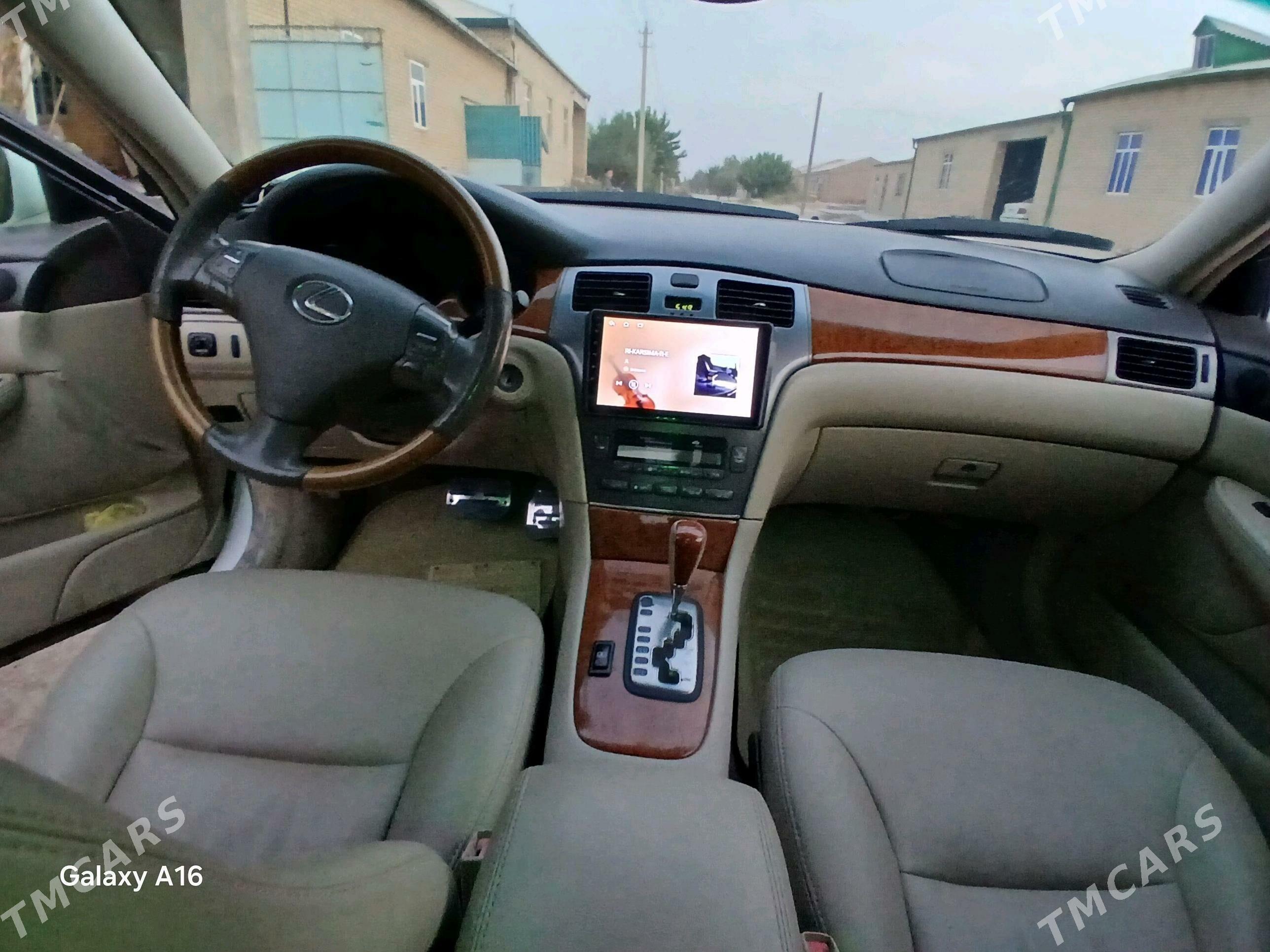 Lexus ES 300 2002 - 140 000 TMT - Халач - img 6