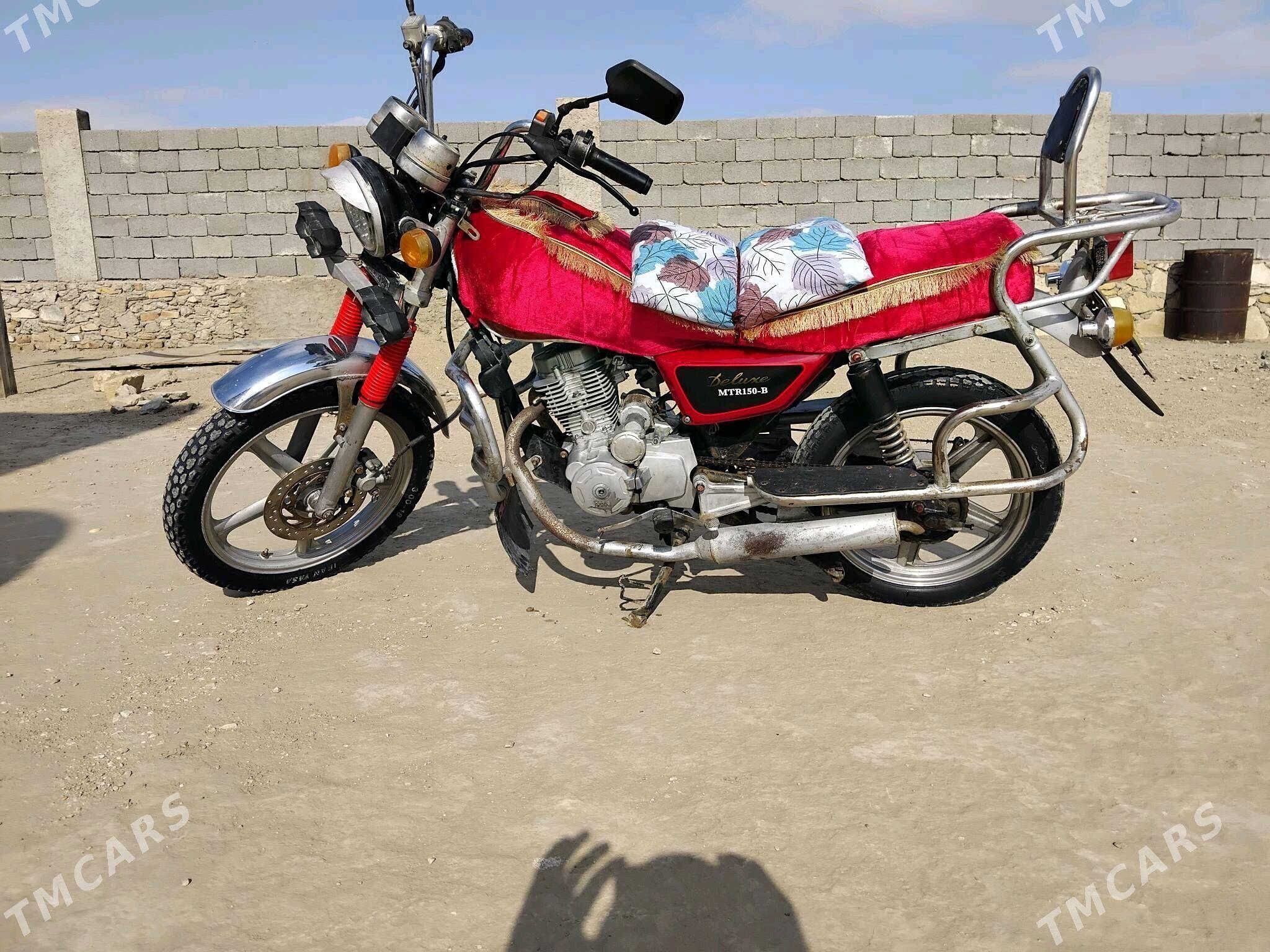 Fekon FK150-8G 2010 - 11 000 TMT - Этрек - img 1