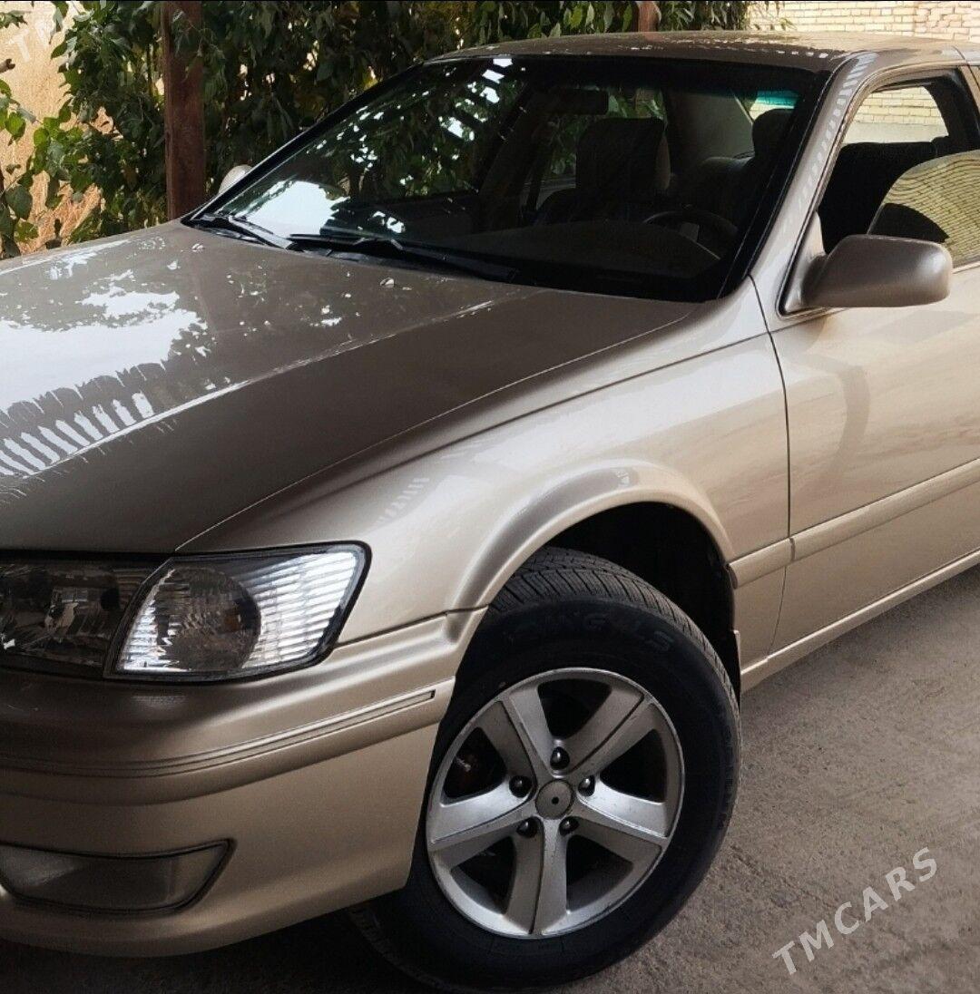 Toyota Camry 2000 - 140 000 TMT - Гурбансолтан Едже - img 3