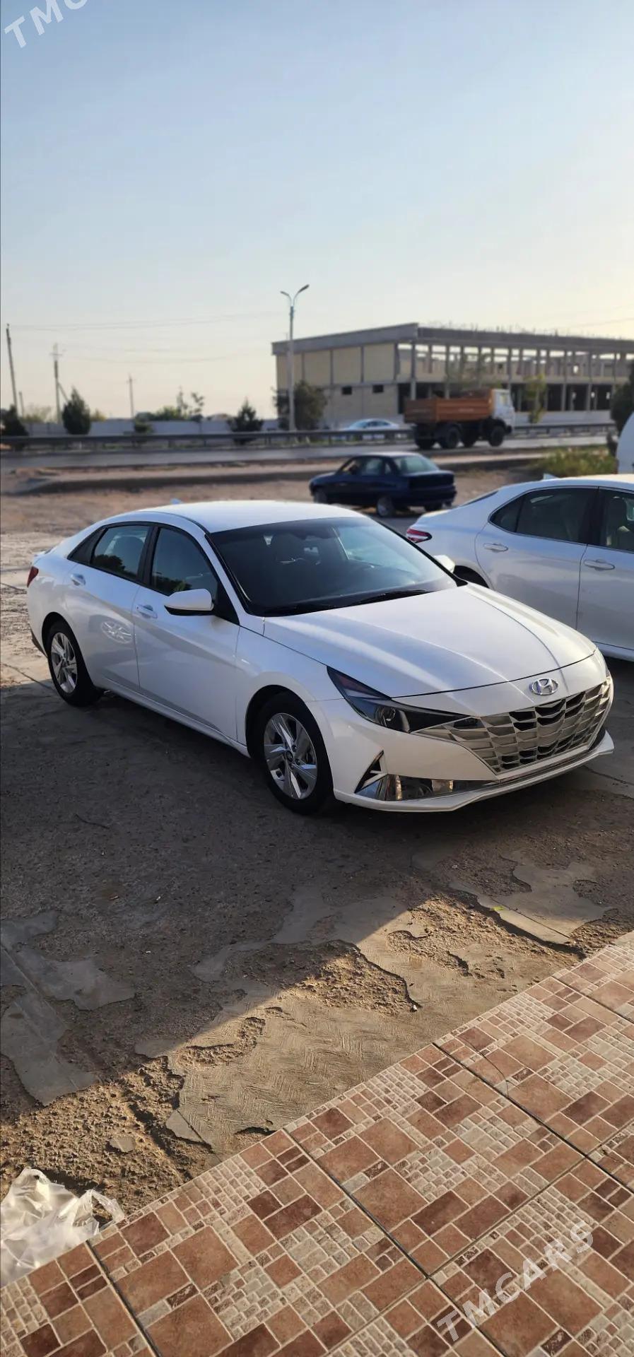 Hyundai Elantra 2021 - 205 000 TMT - Мары - img 1