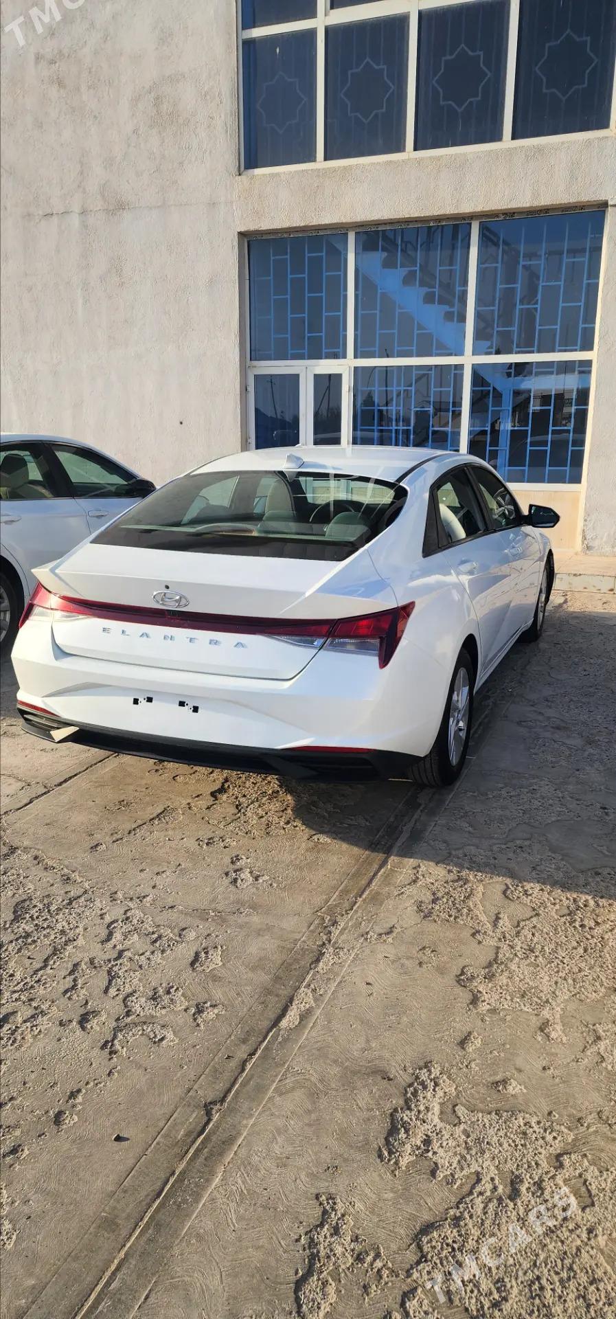 Hyundai Elantra 2021 - 205 000 TMT - Мары - img 3