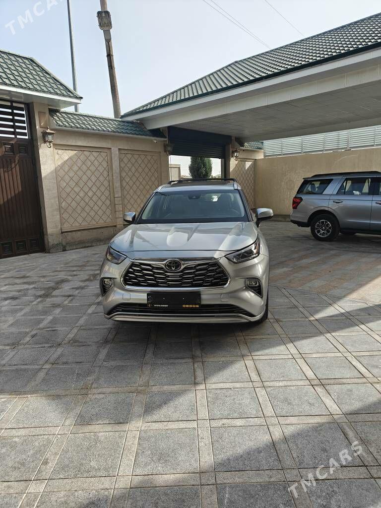 Toyota Highlander 2022 - 560 000 TMT - Туркменабат - img 3