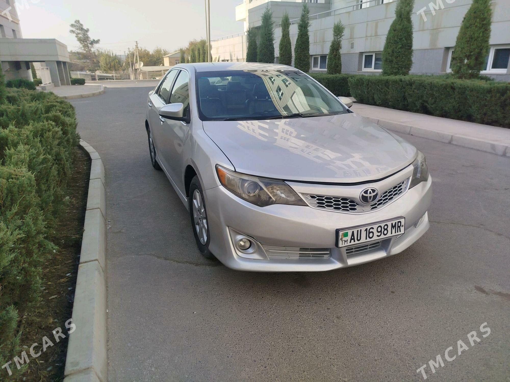 Toyota Camry 2011 - 195 000 TMT - Мары - img 2