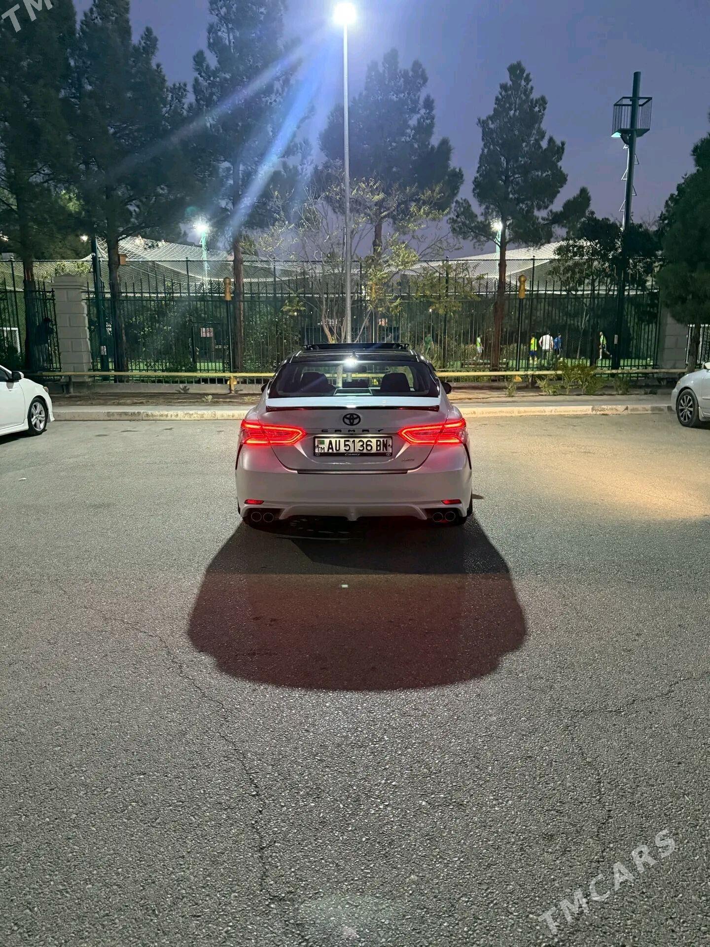 Toyota Camry 2020 - 390 000 TMT - Балканабат - img 3