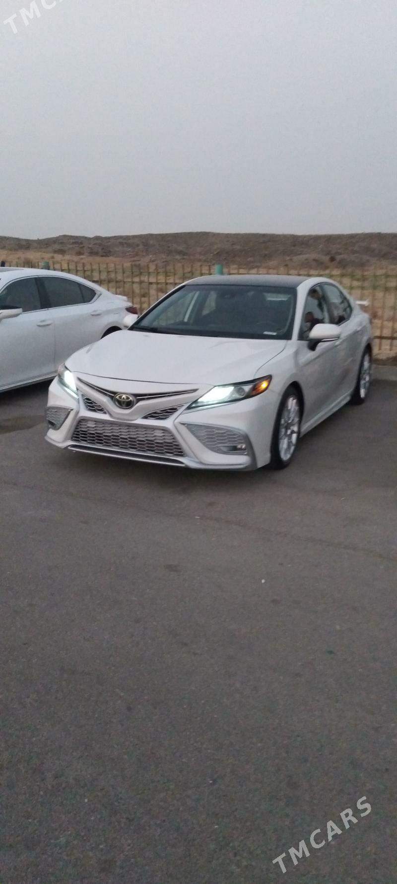 Toyota Camry 2022 - 335 000 TMT - Ашхабад - img 2