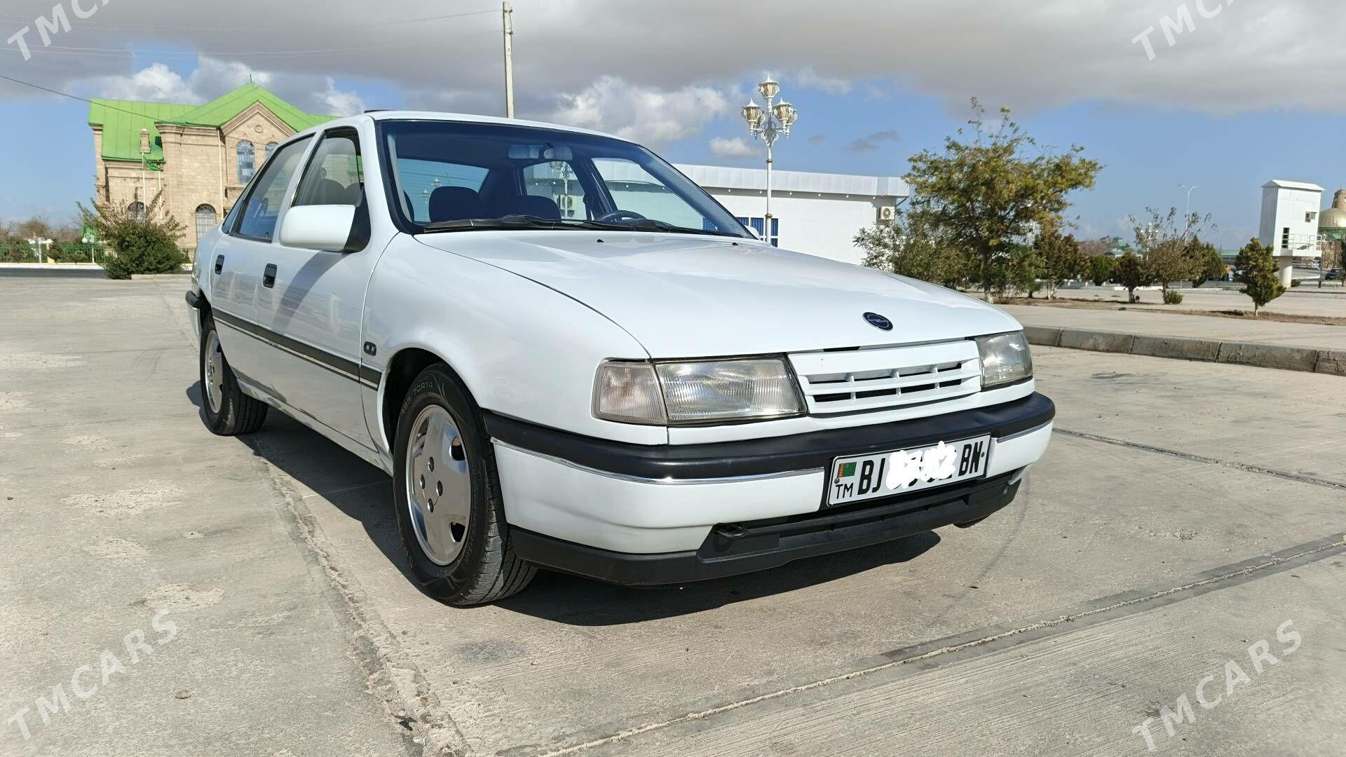 Opel Vectra 1990 - 56 000 TMT - Gyzylarbat - img 1
