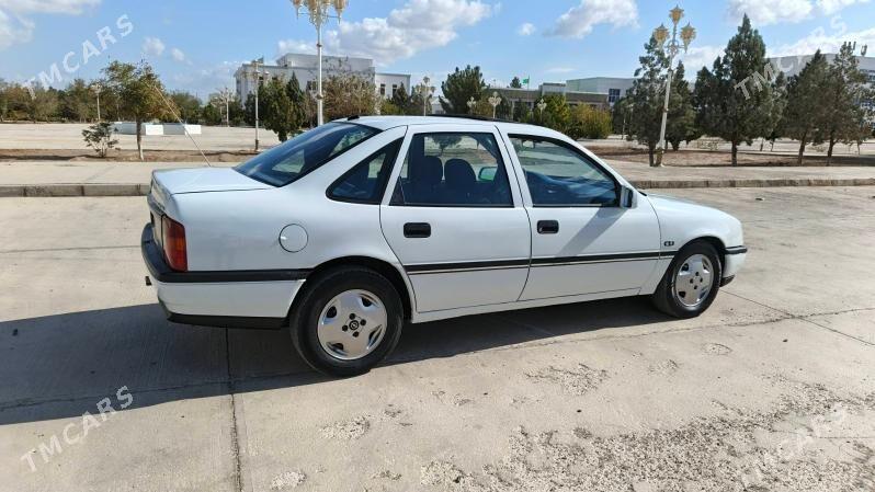 Opel Vectra 1990 - 56 000 TMT - Gyzylarbat - img 5