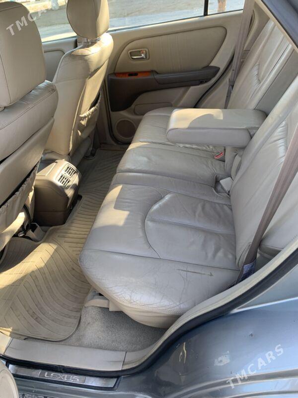 Lexus RX 300 2001 - 208 000 TMT - Дянев - img 3