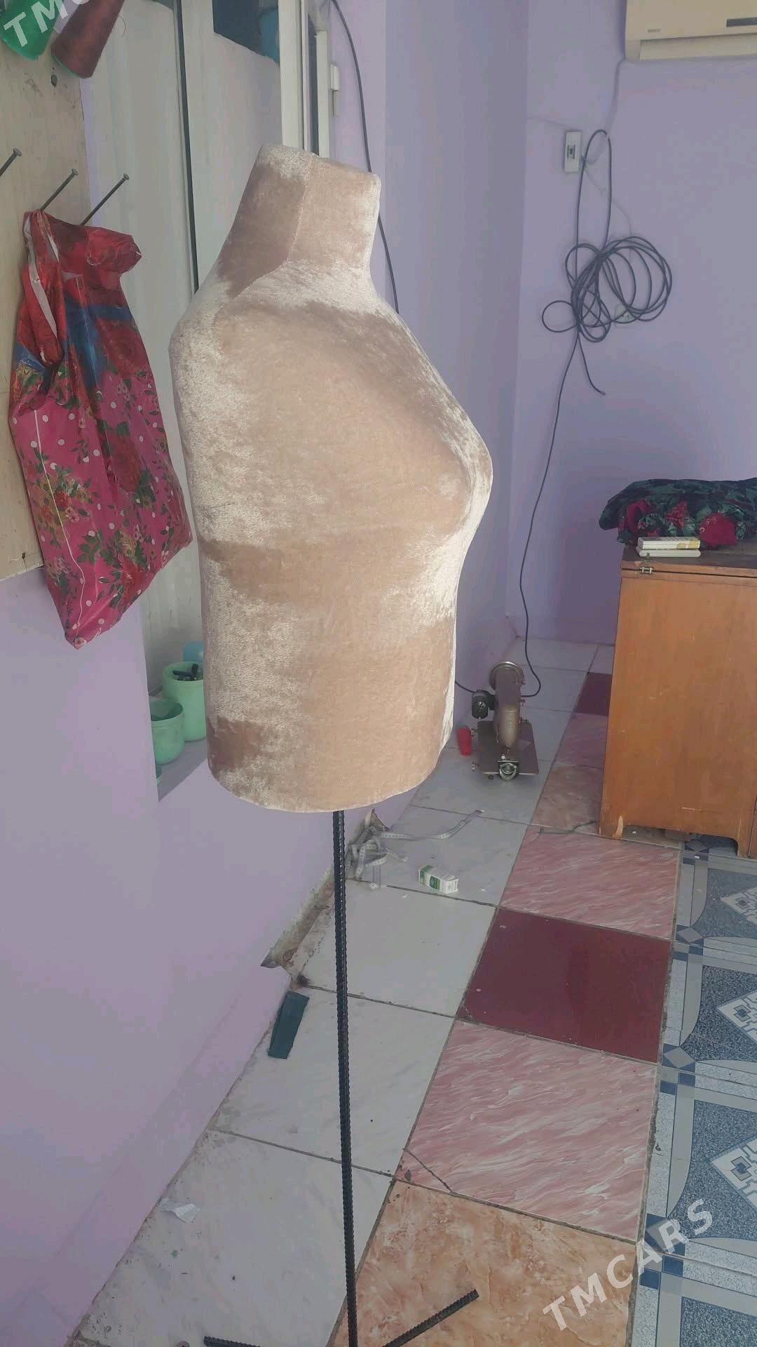 maniken - Büzmeýin - img 2