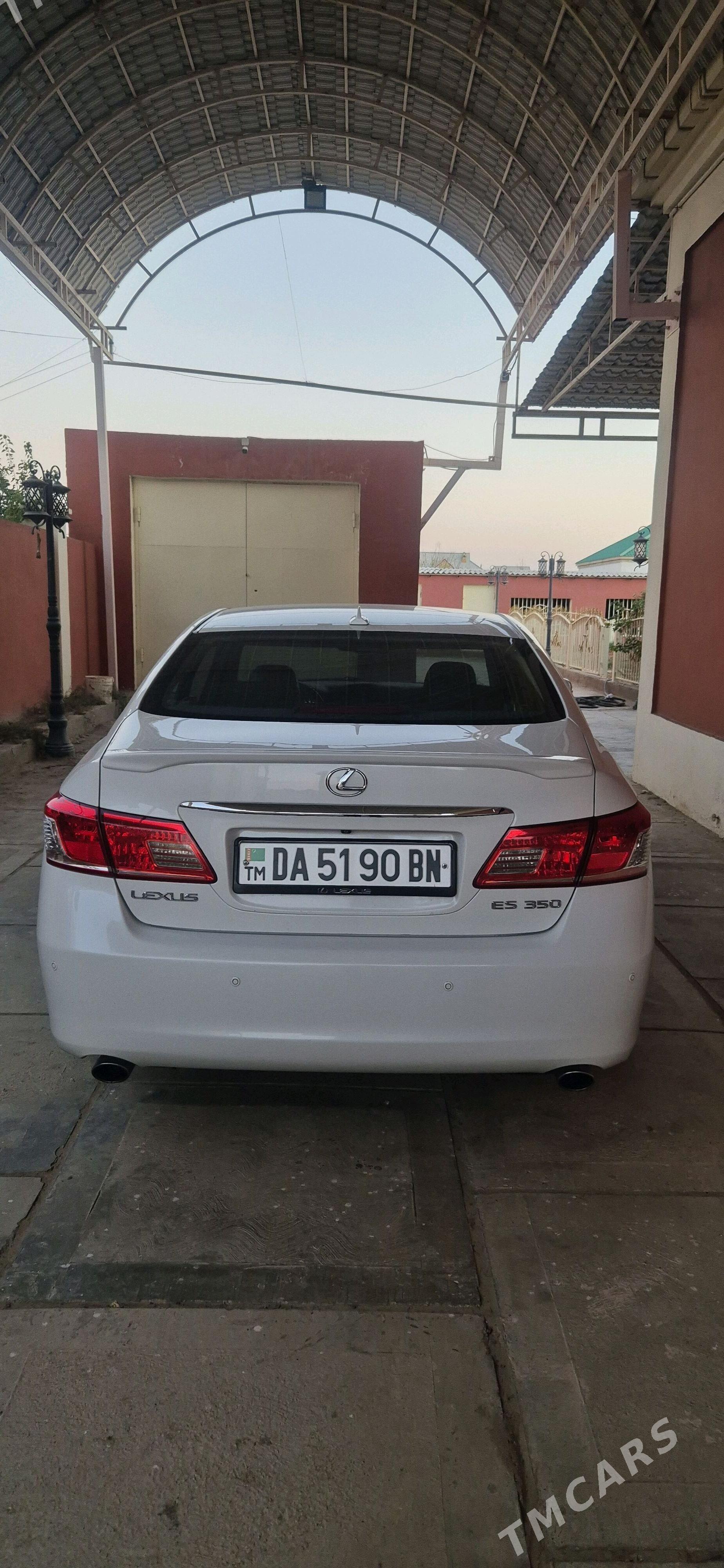Lexus ES 350 2011 - 260 000 TMT - Балканабат - img 2