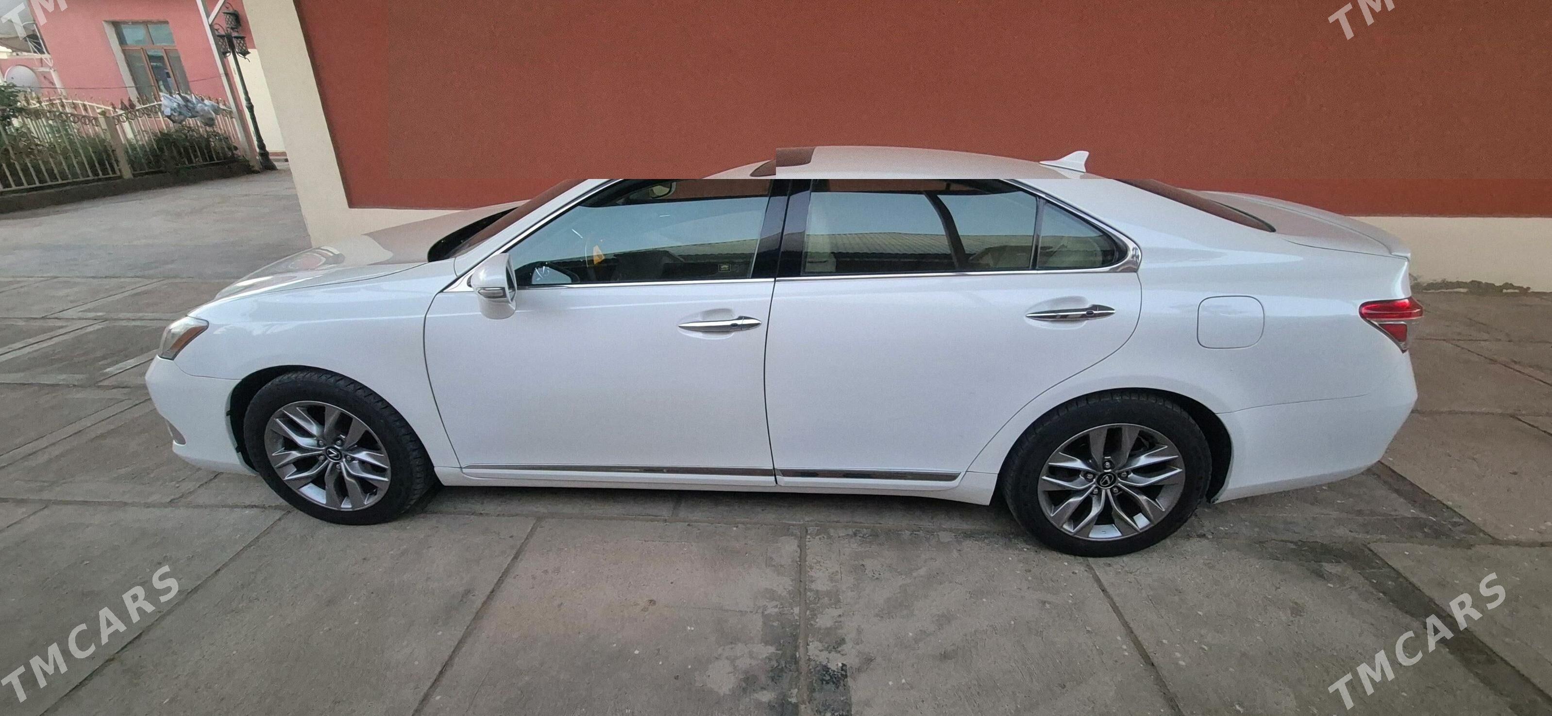 Lexus ES 350 2011 - 260 000 TMT - Балканабат - img 4