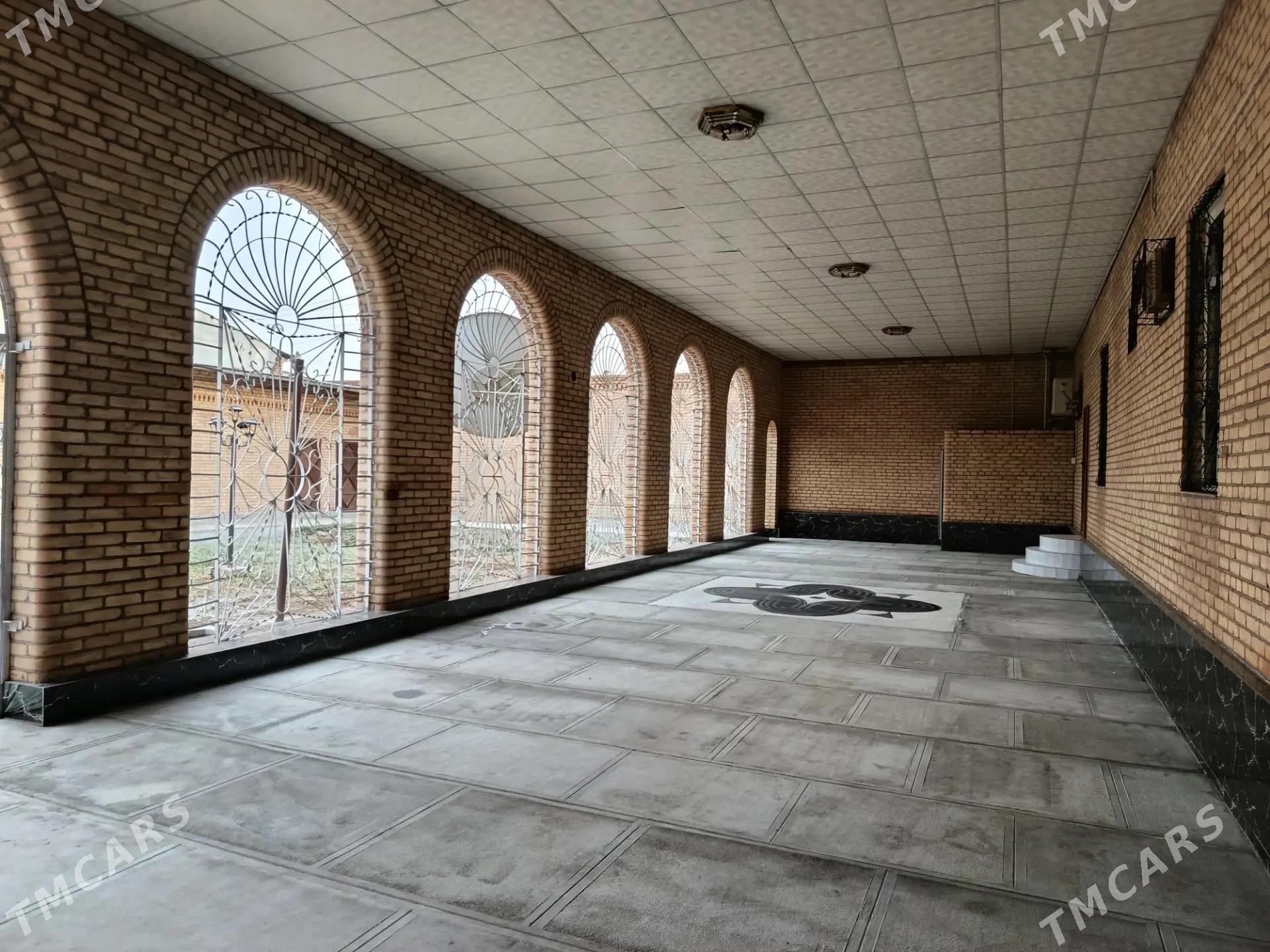 Продается дом - Туркменабат - img 9