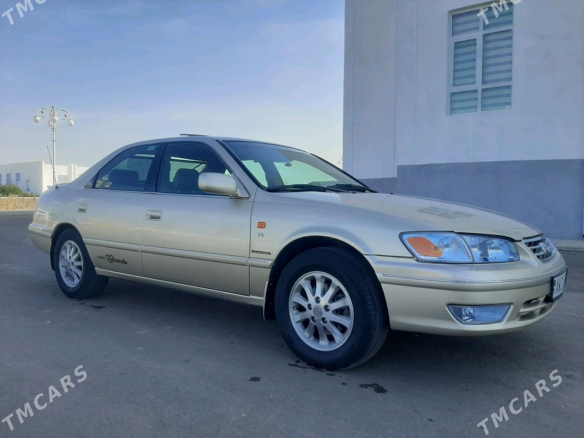 Toyota Camry 2001 - 190 000 TMT - Köneürgenç - img 3