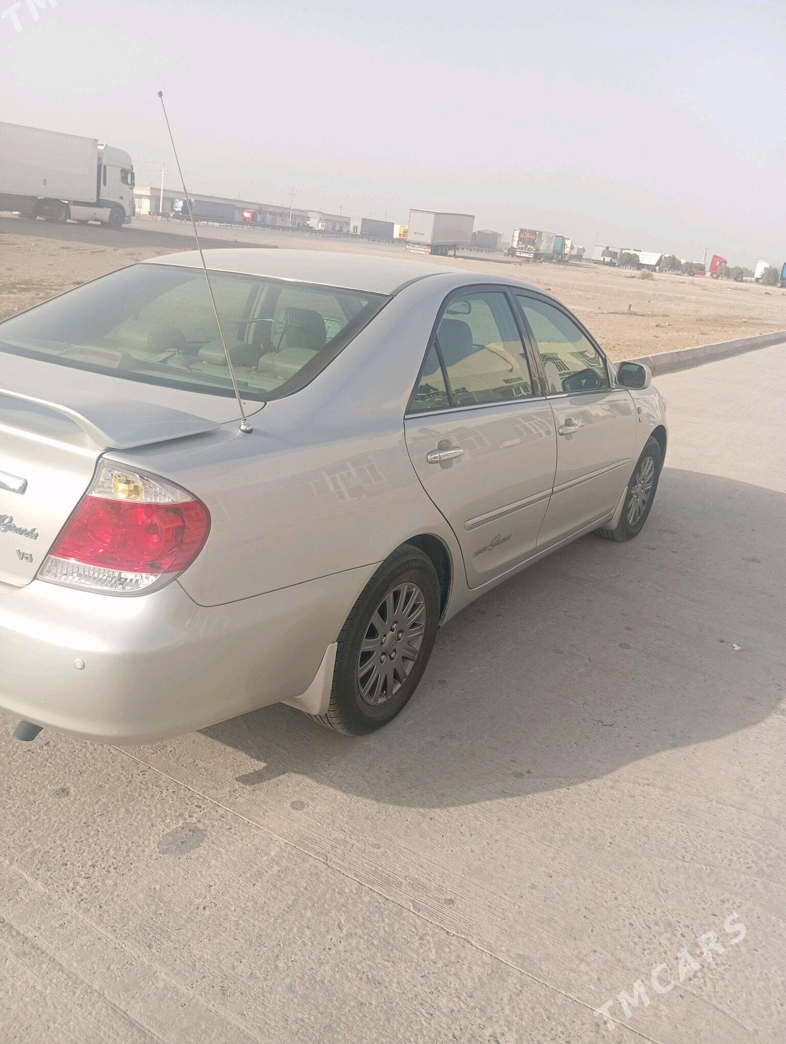 Toyota Camry 2005 - 340 000 TMT - Türkmenabat - img 1