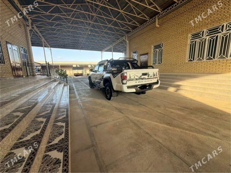 Toyota Tacoma 2023 - 490 000 TMT - Mary - img 5