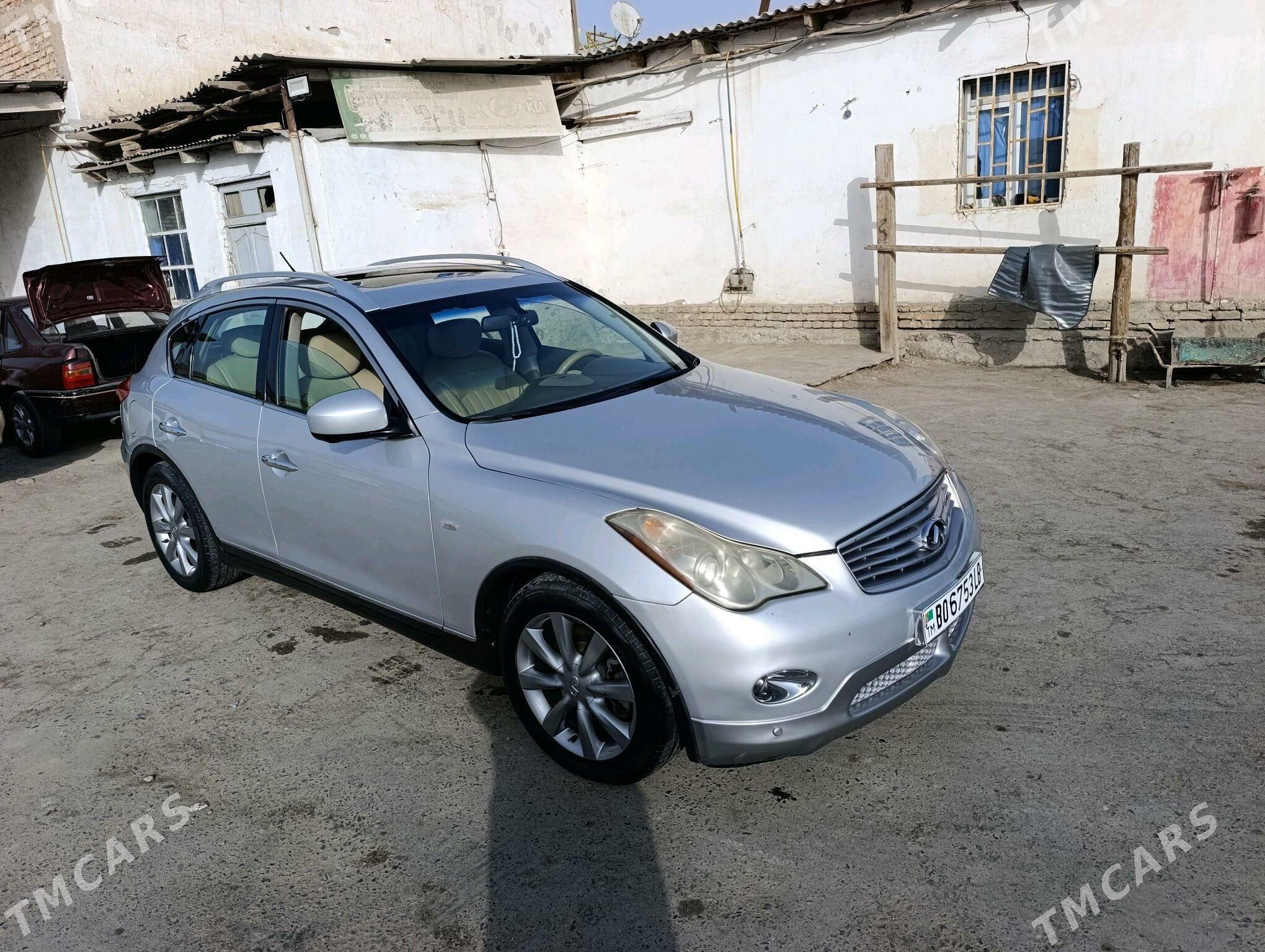 Infiniti EX35 2008 - 140 000 TMT - Çärjew - img 2