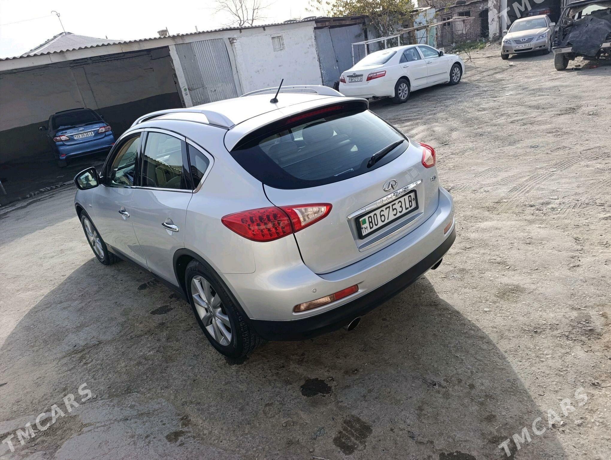 Infiniti EX35 2008 - 140 000 TMT - Çärjew - img 3