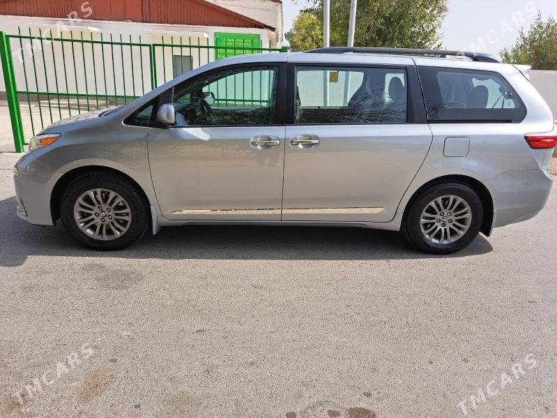Toyota Sienna 2016 - 355 000 TMT - Aşgabat - img 3