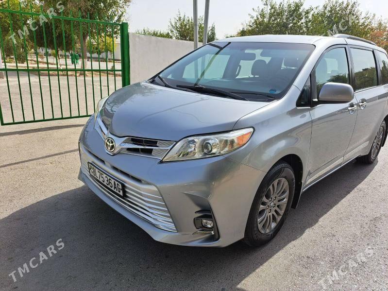 Toyota Sienna 2016 - 355 000 TMT - Aşgabat - img 2