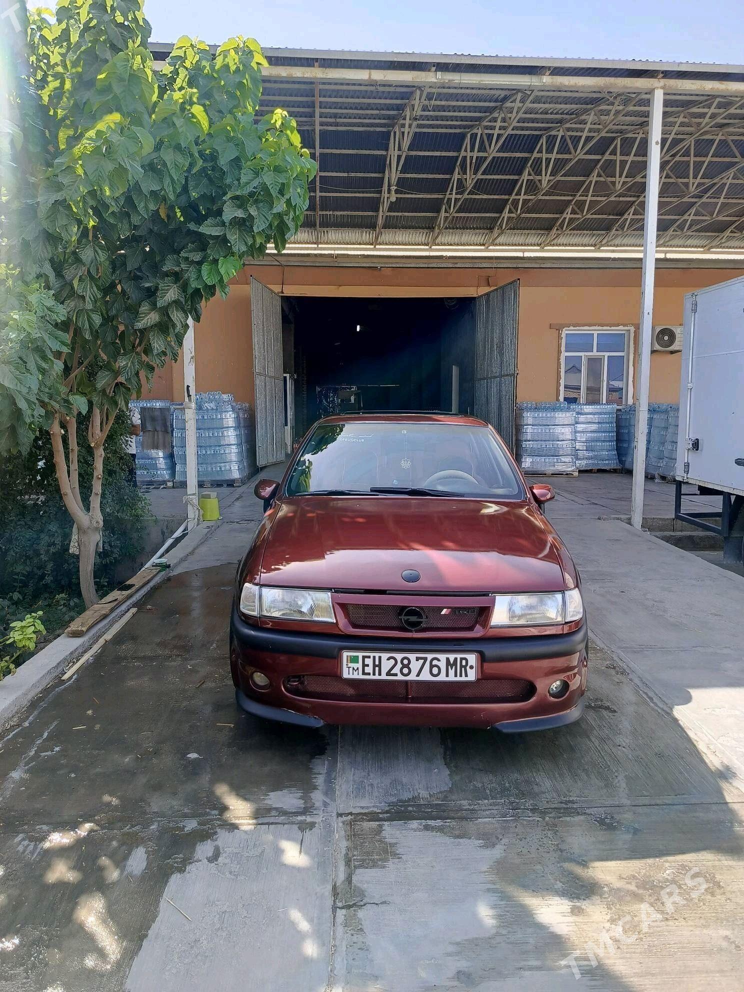 Opel Vectra 1990 - 30 000 TMT - Мары - img 4