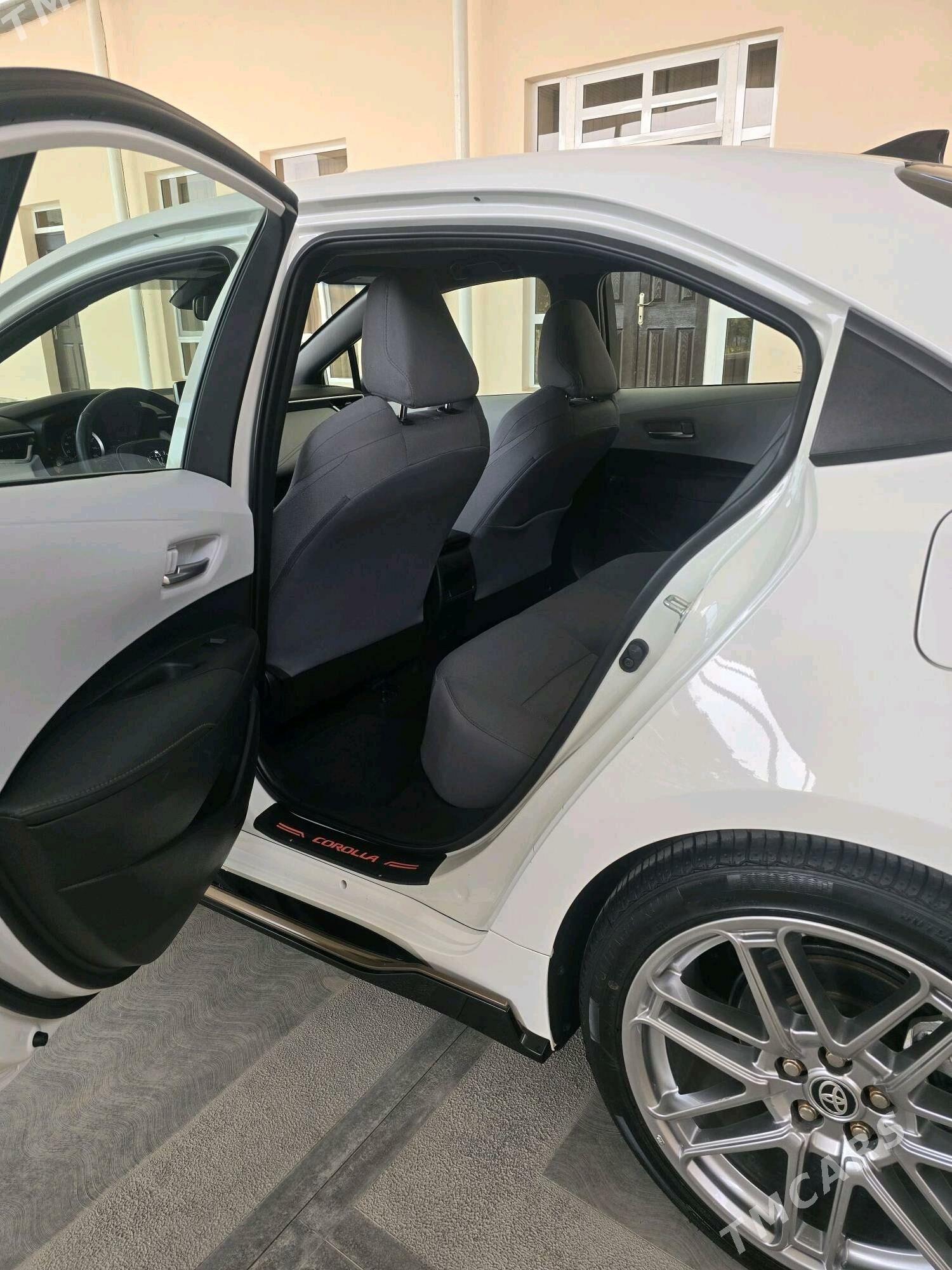 Toyota Corolla 2021 - 230 000 TMT - Мары - img 5