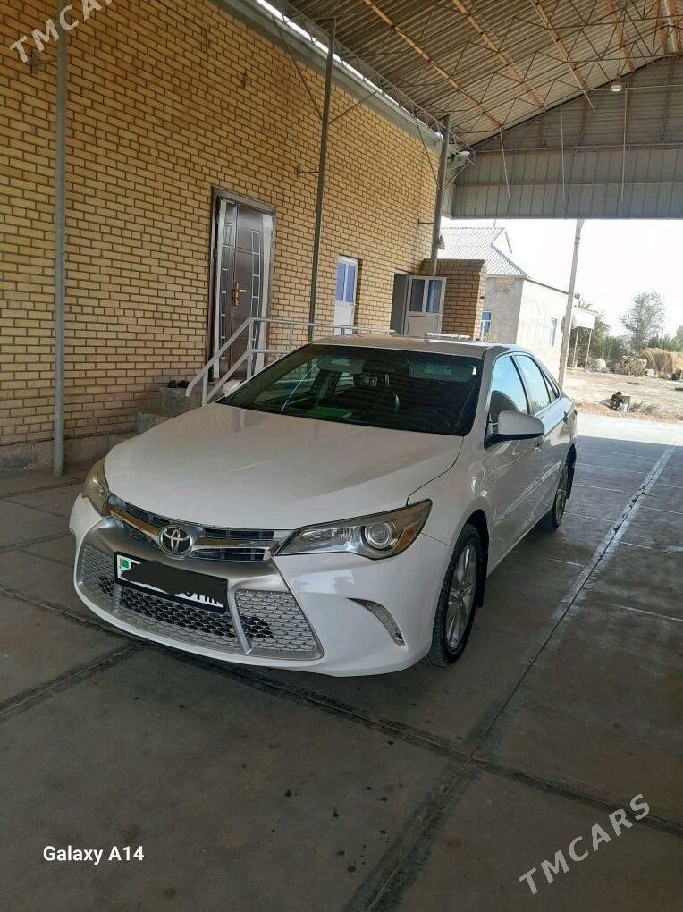 Toyota Camry 2017 - 220 000 TMT - Türkmengala - img 2