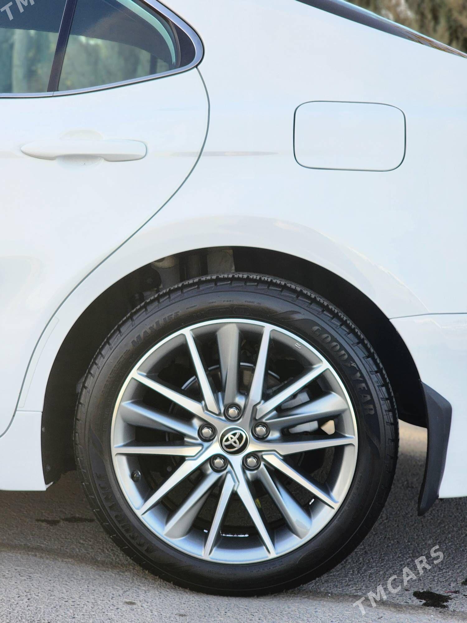 Toyota Camry 2021 - 383 000 TMT - Aşgabat - img 6