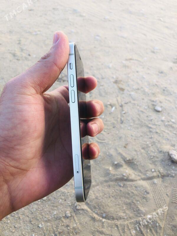 iPhone 12 - Балканабат - img 4