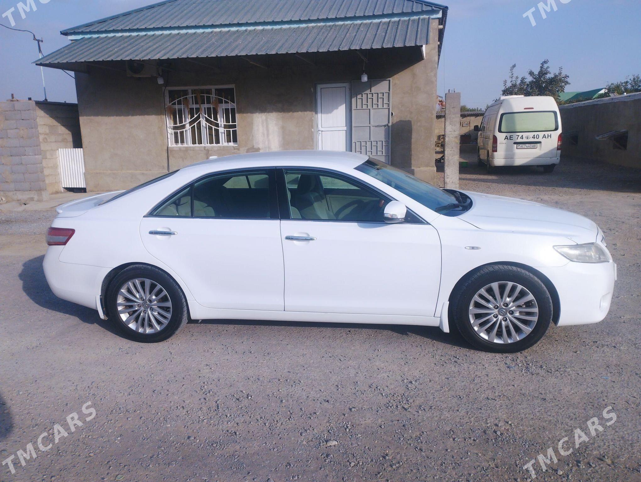 Toyota Camry 2010 - 195 000 TMT - Гёкдепе - img 4