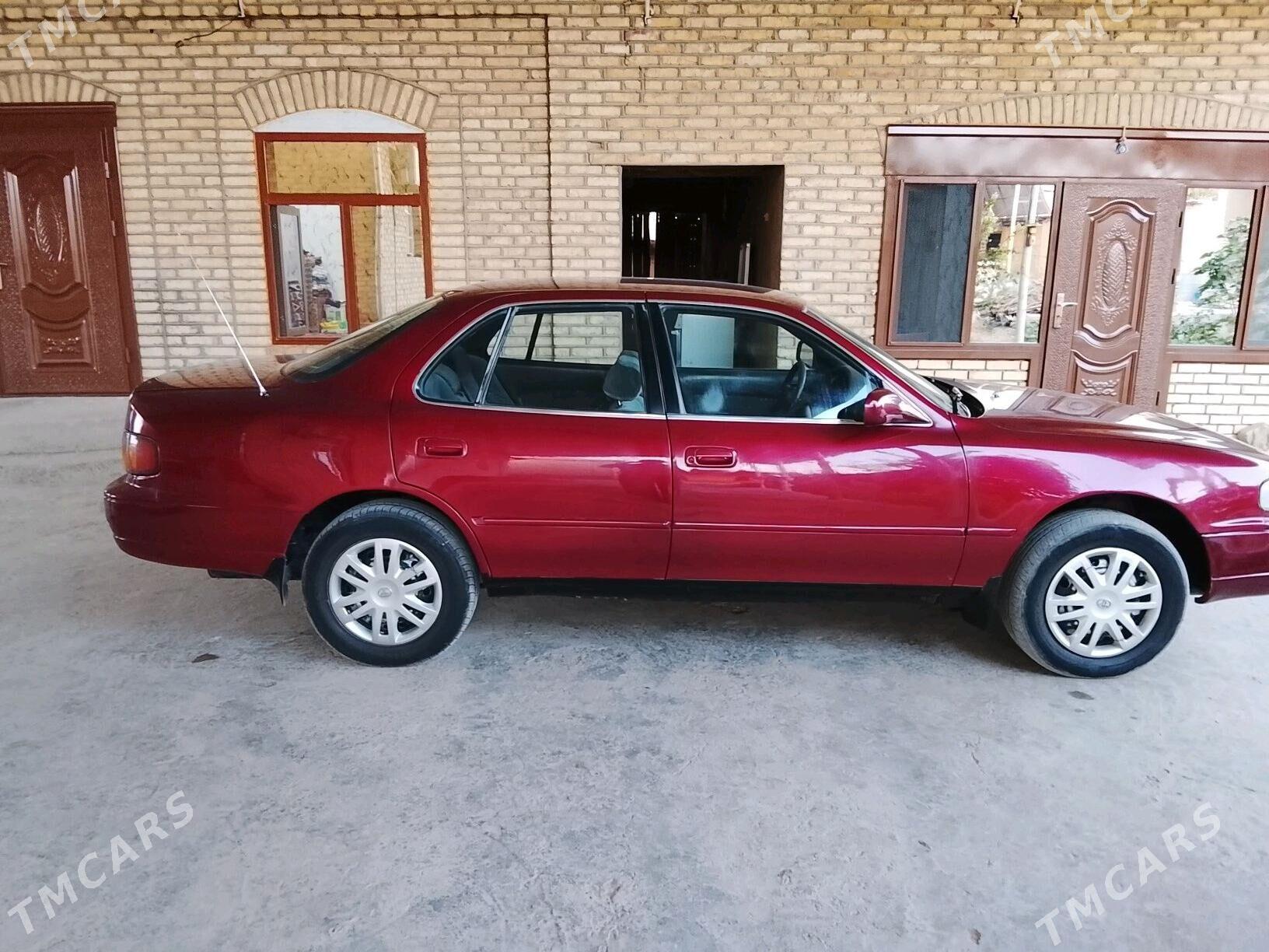 Toyota Camry 1993 - 95 000 TMT - Sakarçäge - img 2