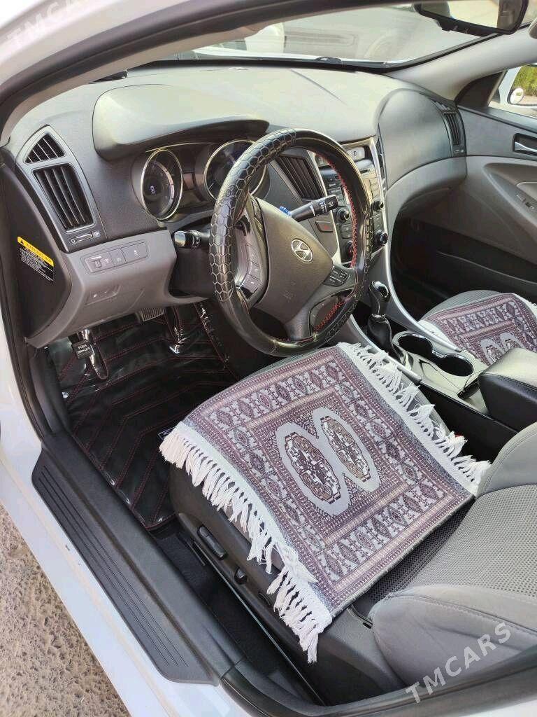 Hyundai Sonata 2012 - 170 000 TMT - Ашхабад - img 8