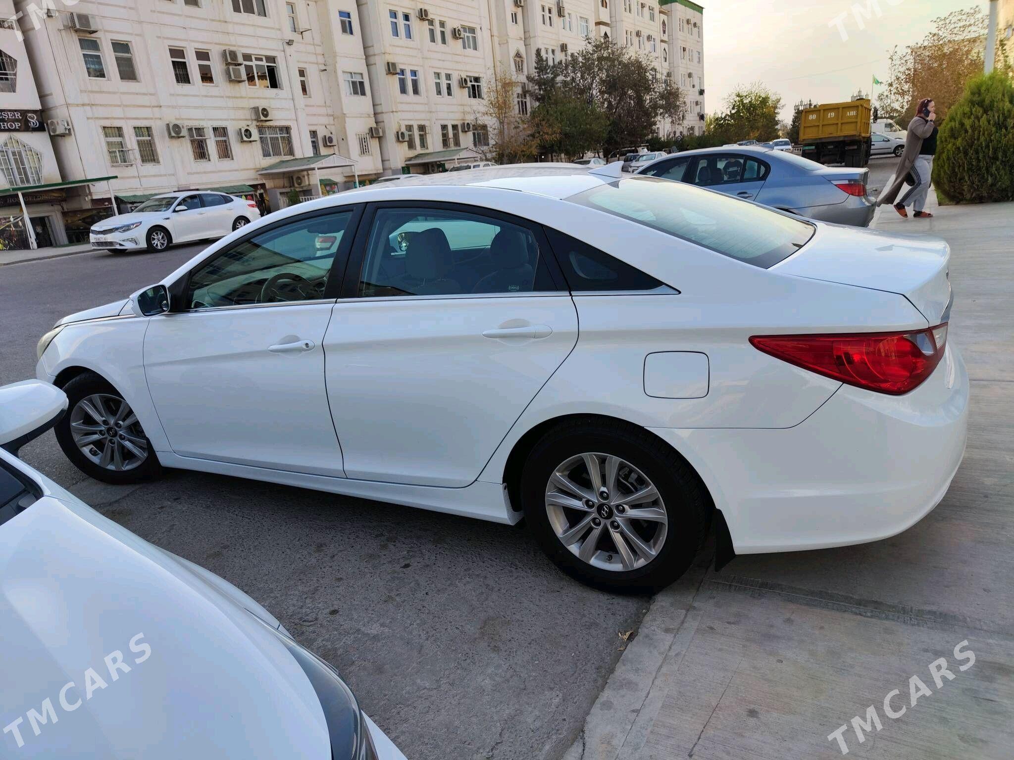 Hyundai Sonata 2012 - 170 000 TMT - Ашхабад - img 5