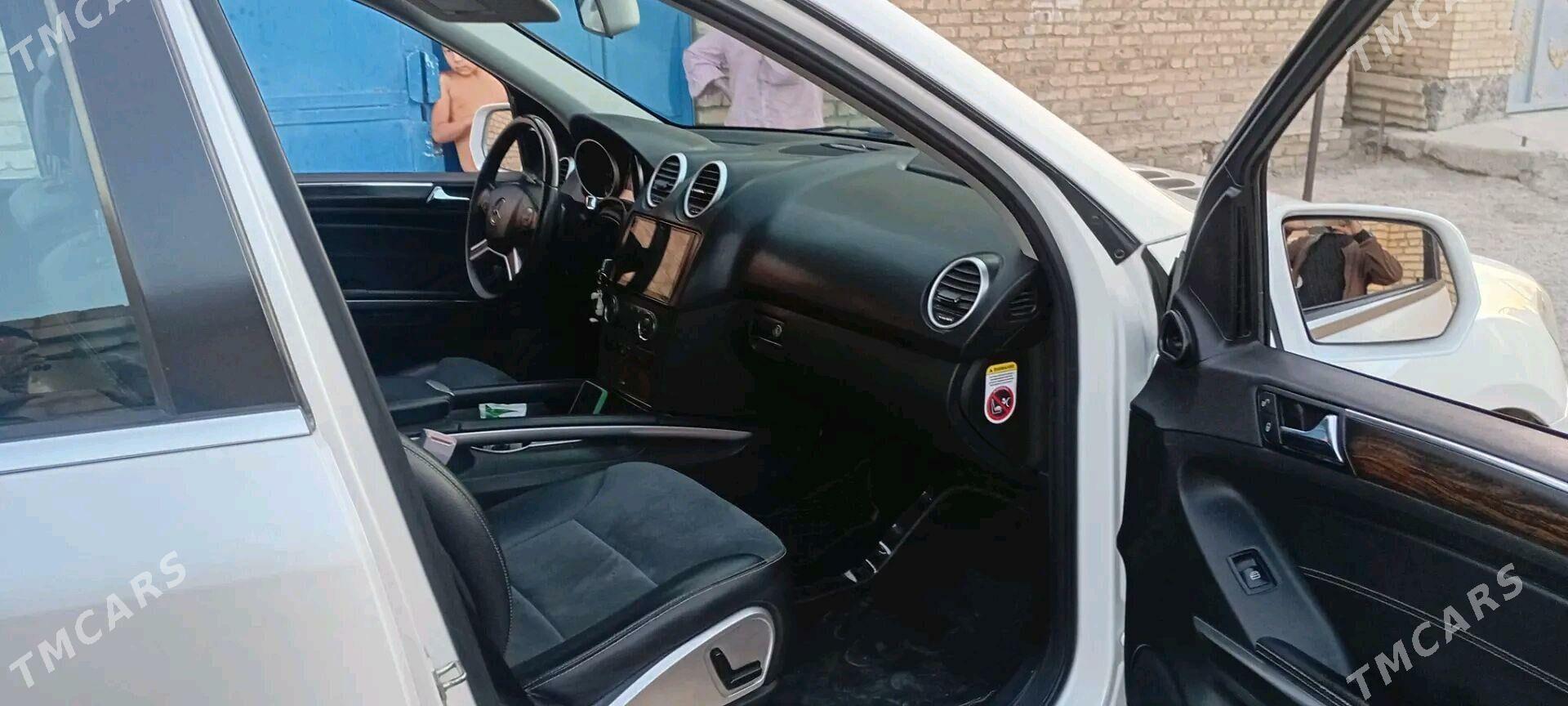 Mercedes-Benz ML350 2009 - 240 000 TMT - Türkmenabat - img 7